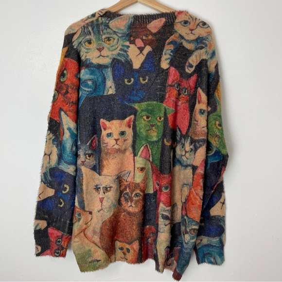 NWOT Oversized ULTRA SOFT Sweater with Cats | Size L - Picture 3 of 11